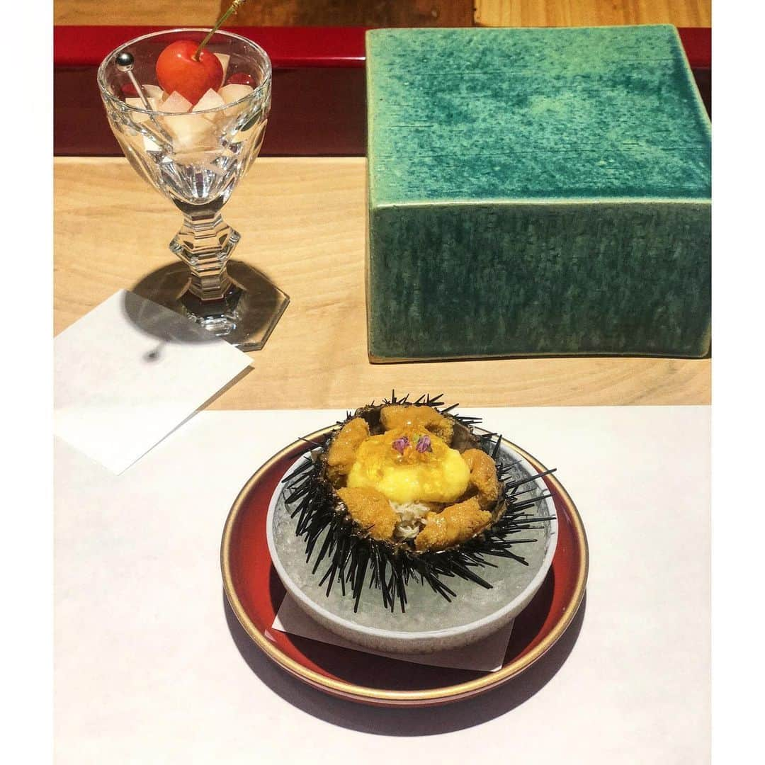 吉田怜香さんのインスタグラム写真 - (吉田怜香Instagram)「久しぶりの外食は 諦めかけていた大好きな店へ。 見た目に美しい。 ♡ 気の許せすぎる 女4人でしあわせでした . #産むまえの駆け込み贅沢 と思ったら今日の検診で 予定日過ぎそうな感じだったので まだ美味しいもん食べとけってことかな🤔(前向き」6月8日 14時18分 - reikayoshida_