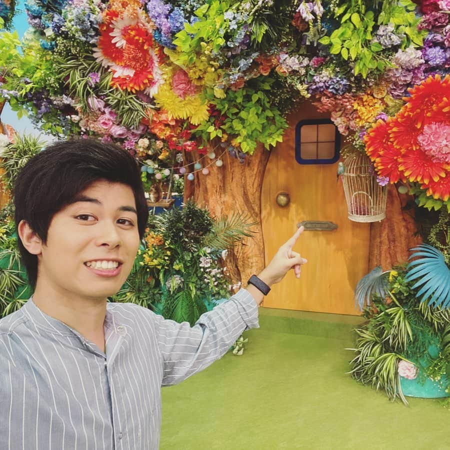 マサイのインスタグラム：「沼ハマ見てくれたかな？ 皆さんが普段フィッシャーズをどんな風に思っているのか見れて面白かったです！素敵な生放送でした！ありがとうございます。 #nhk沼  #沼にハマってきいてみた」