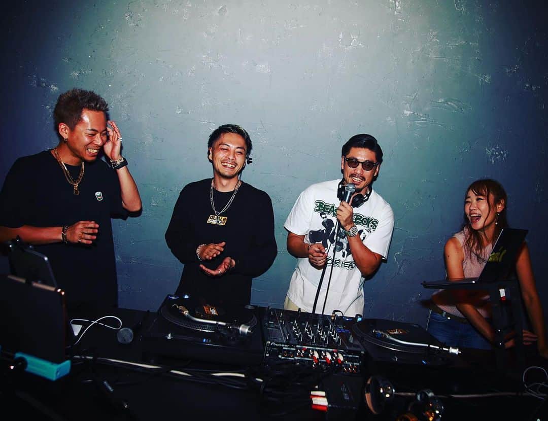DJ HALのインスタグラム：「🌟✨💫SMILE💫✨🌟 Photo by @sho__hayakawa 📸  #17liver #harlem  #principe」