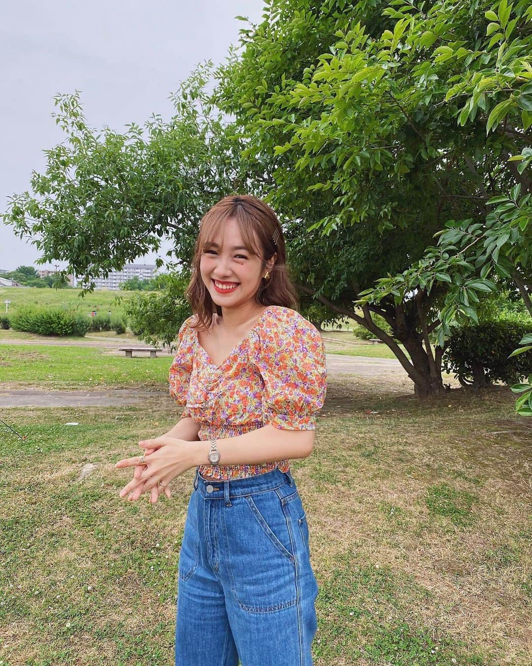 前田希美（まえのん）さんのインスタグラム写真 - (前田希美（まえのん）Instagram)「もうすぐ梅雨入りですって。 かわいい傘が欲しくなりますね。  夏は暑くて苦手ですが、 お気に入りのお洋服を着て テンションを上げてます¨̮ 皆さんの最近の楽しみってなんですか？ 良かったら教えてください！  #のんの私服 #ootd #instafashion #style #fashionista #fashiontrends #code #vintage #ファッション #今日のコーデ  #エアリフト #nike #airrift」6月8日 14時51分 - maeda_nozomi