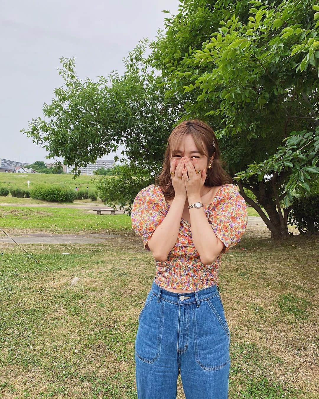 前田希美（まえのん）さんのインスタグラム写真 - (前田希美（まえのん）Instagram)「もうすぐ梅雨入りですって。 かわいい傘が欲しくなりますね。  夏は暑くて苦手ですが、 お気に入りのお洋服を着て テンションを上げてます¨̮ 皆さんの最近の楽しみってなんですか？ 良かったら教えてください！  #のんの私服 #ootd #instafashion #style #fashionista #fashiontrends #code #vintage #ファッション #今日のコーデ  #エアリフト #nike #airrift」6月8日 14時51分 - maeda_nozomi