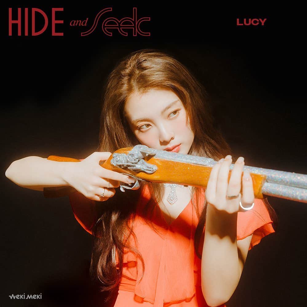Weki Mekiのインスタグラム：「Weki Meki 3rd Mini Album <HIDE and SEEK> Concept Photo #1 HIDE ver. ⠀ 2020. 06. 18 6PM Coming Soon ⠀ #WekiMeki #HIDEandSEEK #LUCY」