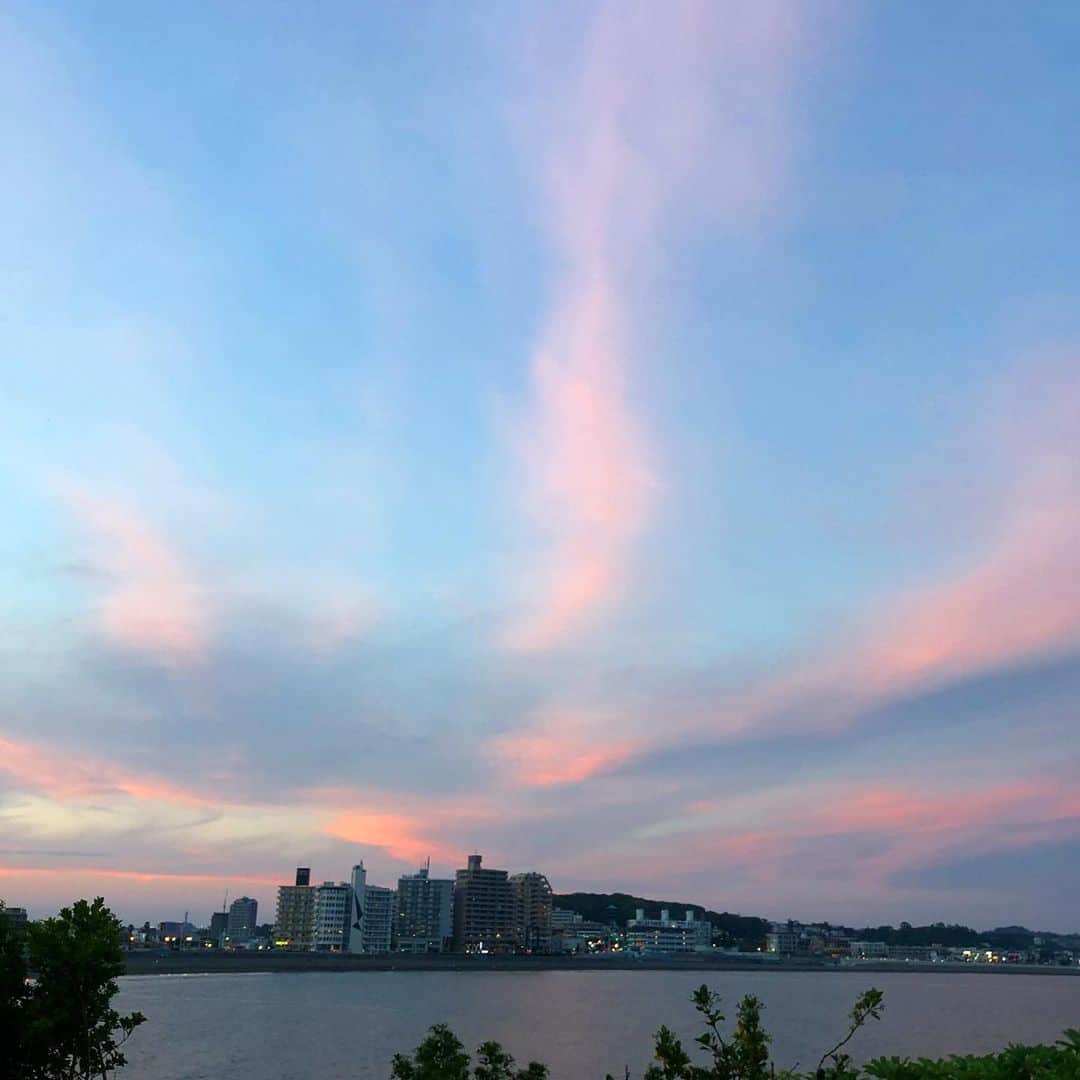 中川友里さんのインスタグラム写真 - (中川友里Instagram)「sunset」6月8日 18時21分 - darayunya