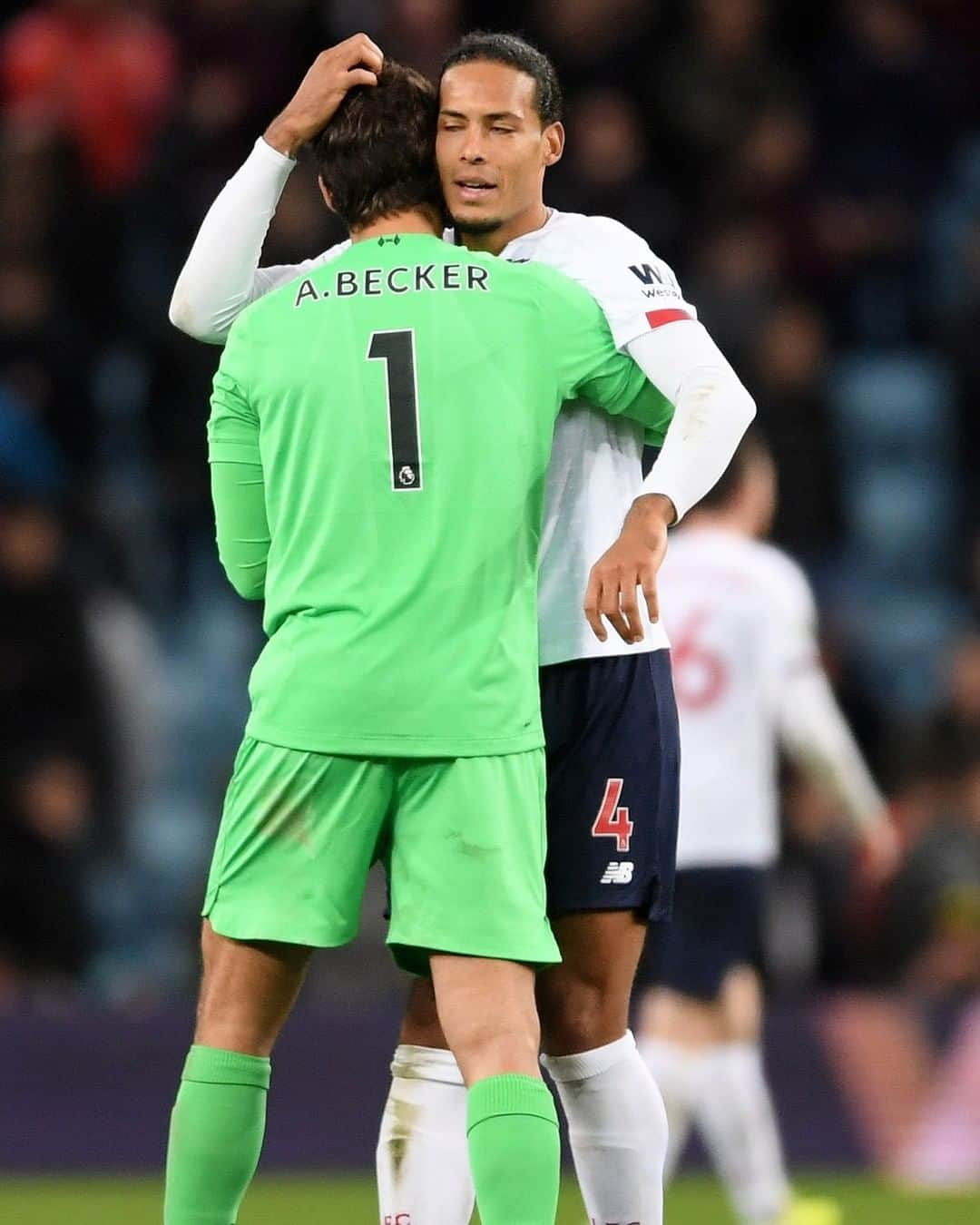 リヴァプールFCさんのインスタグラム写真 - (リヴァプールFCInstagram)「💫 VVD x AB1 💫 This pair 🤩 #LFC #LiverpoolFC #VVD #AB1」6月9日 4時45分 - liverpoolfc