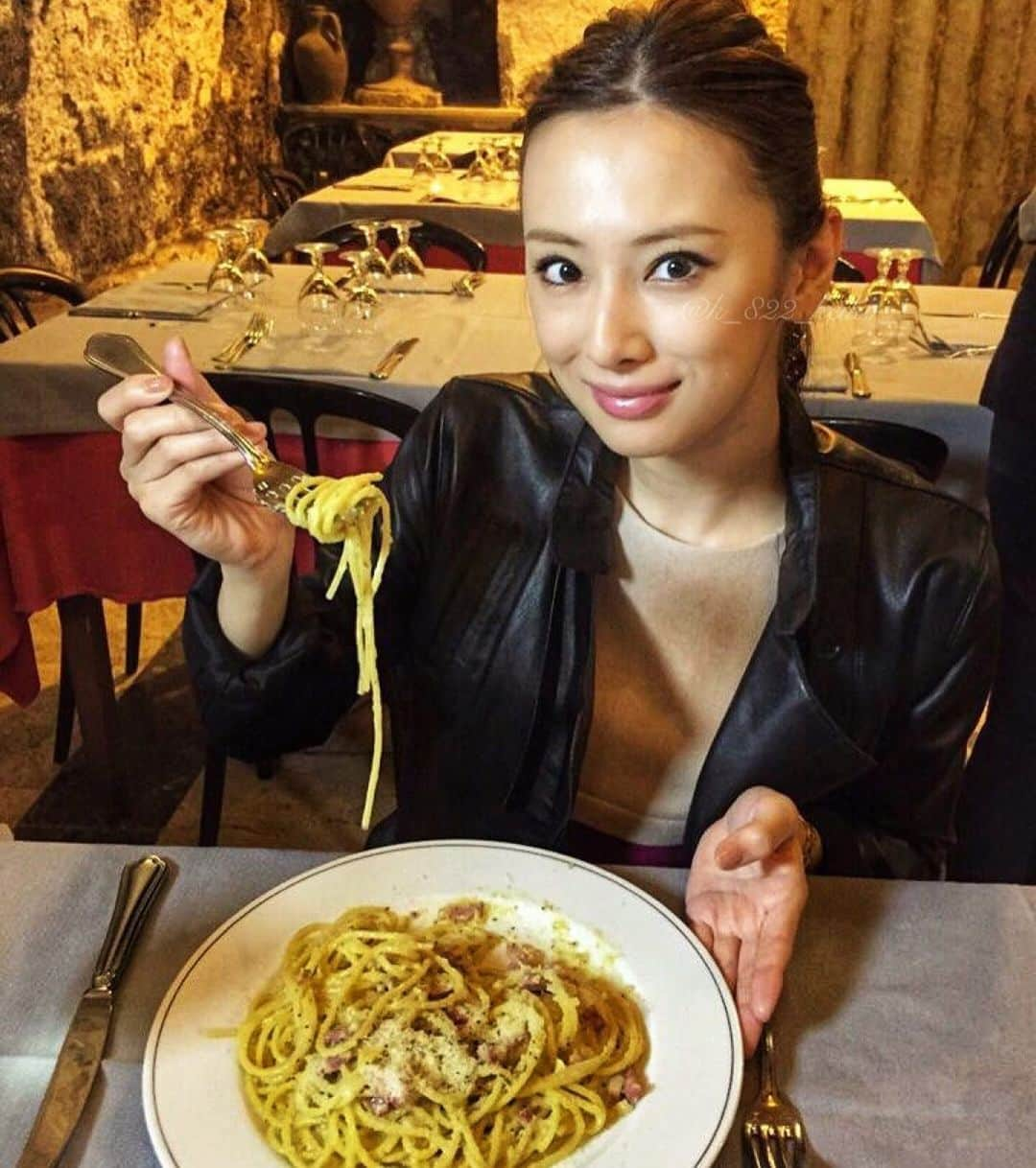 北川景子　ファンアカウントのインスタグラム：「❤︎" ✨🍝🍴✨ ✼••┈┈••✼••┈┈••✼ #北川景子 #kitagawakeiko  #keikokitagawa  #景子さん #景子ちゃん」