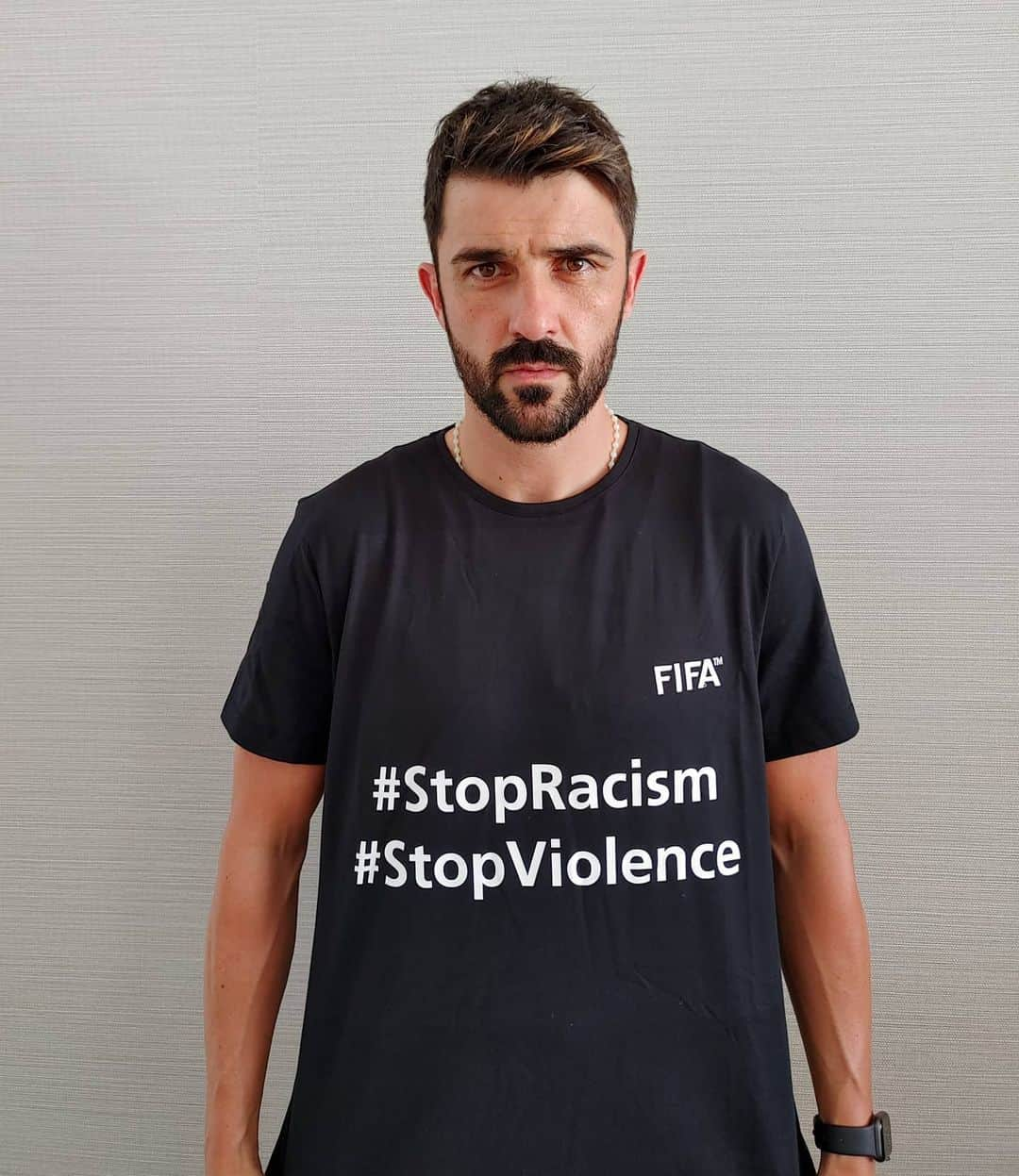 ダビド・ビジャさんのインスタグラム写真 - (ダビド・ビジャInstagram)「FIFA Legends muestran su solidaridad con la lucha por la igualdad y la justicia #stopracism #stopdiscrimination #stopviolence .  FIFA Legends stand in solidarity with the fight for equality and justice #stopracism #stopdiscrimination #stopviolence」6月8日 21時32分 - davidvilla