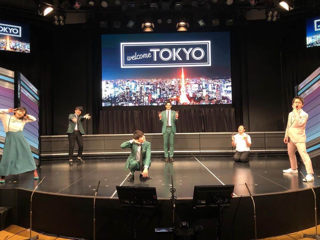 きむちゃんのインスタグラム：「久しぶりのライブが楽しすぎた。 これが日常だったのに、と思うと悔しいですが前向きに！！ ここから一歩一歩前進。  #漫才楽しすぎるねんけど #インディアンス #トット #蛙亭」