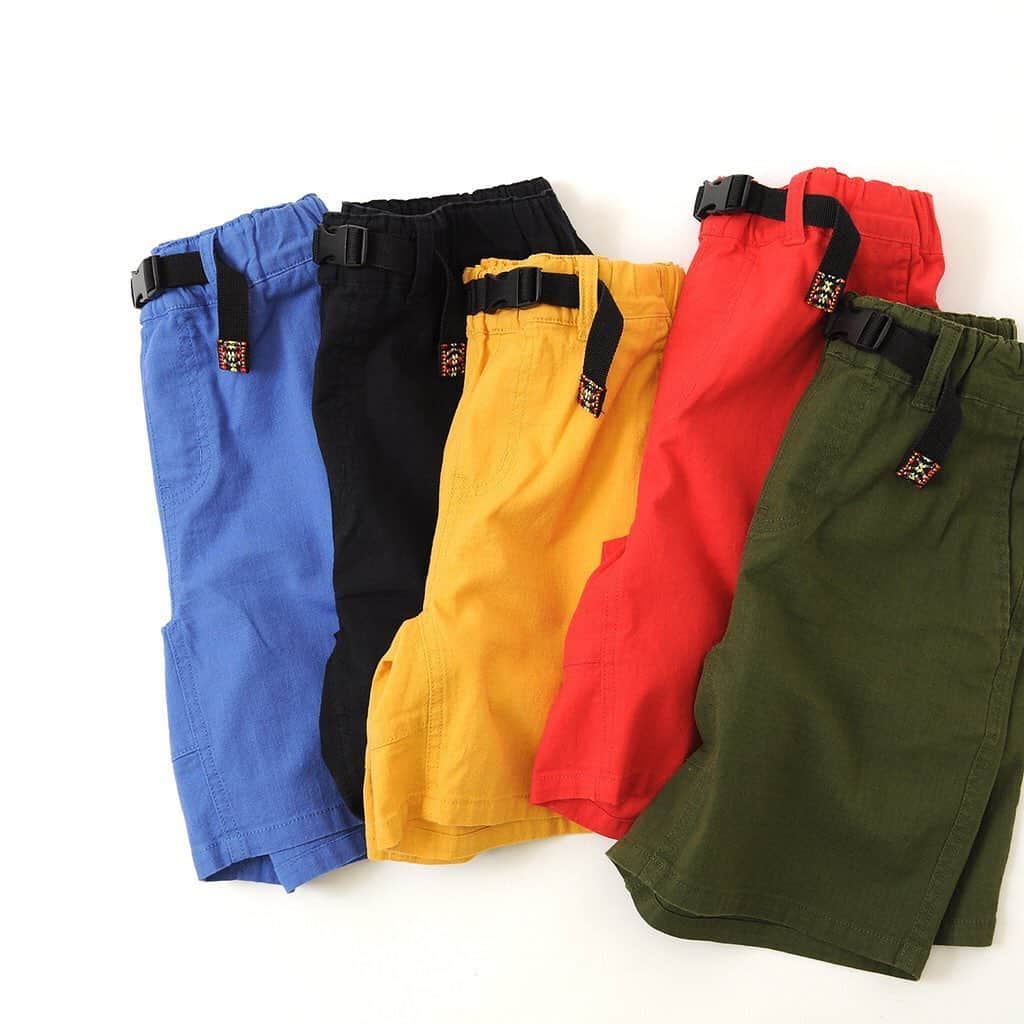 GLAZOSのインスタグラム：「. Summer recommended items . スワイプ2枚目 20デザインTシャツ　¥630+税 商品リンクありませんが、 サイトの方にはご用意しております🙆‍♀️ . ぜひ気になるアイテム チェックしてみてください～ . #boy #kids #fashion #summer #小学生 #中学生 #wear #男の子 #ボーイズファッション #コーデ #プチプラ #Tshirts #tops #new #新作 #ハーフパンツ #halfpants」