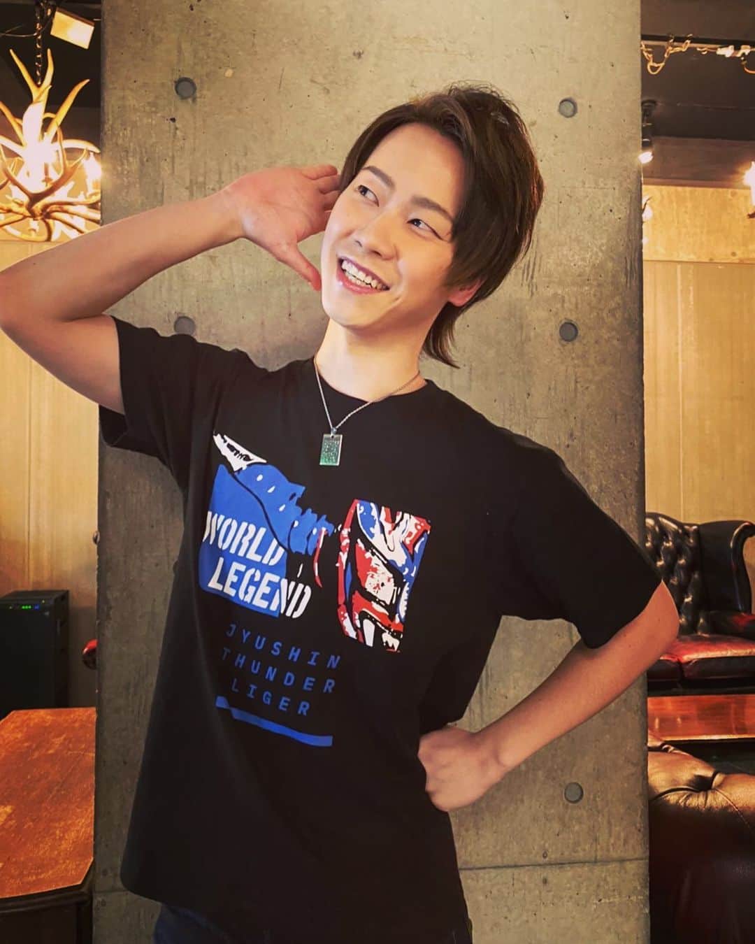 ヤマト（はやぶさ）のインスタグラム：「#はやぶさ　#お気に入りの　#獣神サンダーライガーさん　#Tシャツ　#別カット」