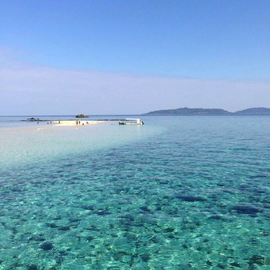 小林由佳さんのインスタグラム写真 - (小林由佳Instagram)「#世界海洋デー #海 #守るべきもの #私達にできること  もっと知りたい、知らなきゃいけない。癒しをくれる場所。また行きたい、波音に癒されたい」6月8日 22時26分 - ykp_qkb