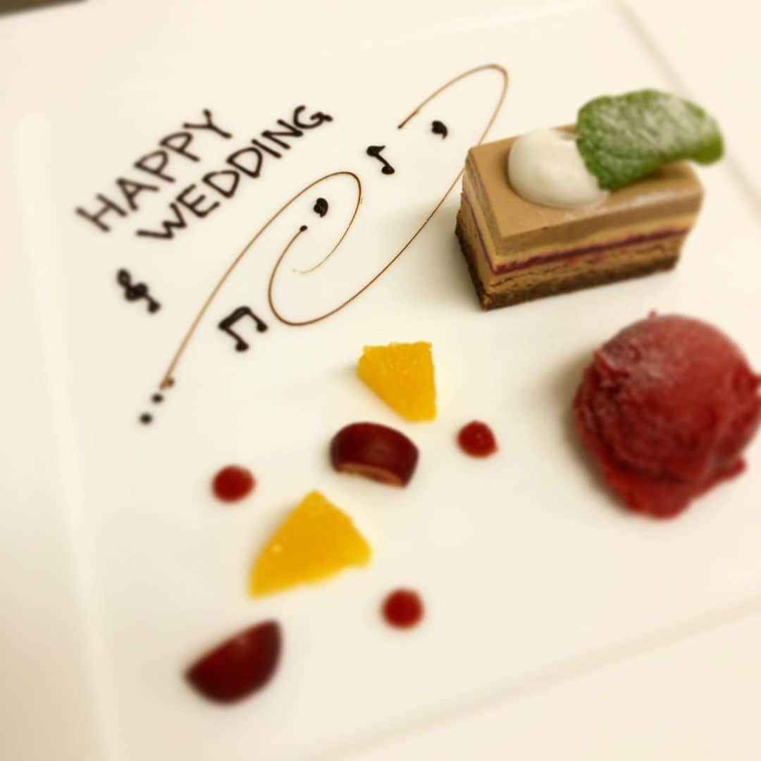 ルミアモーレのグルメインスタ