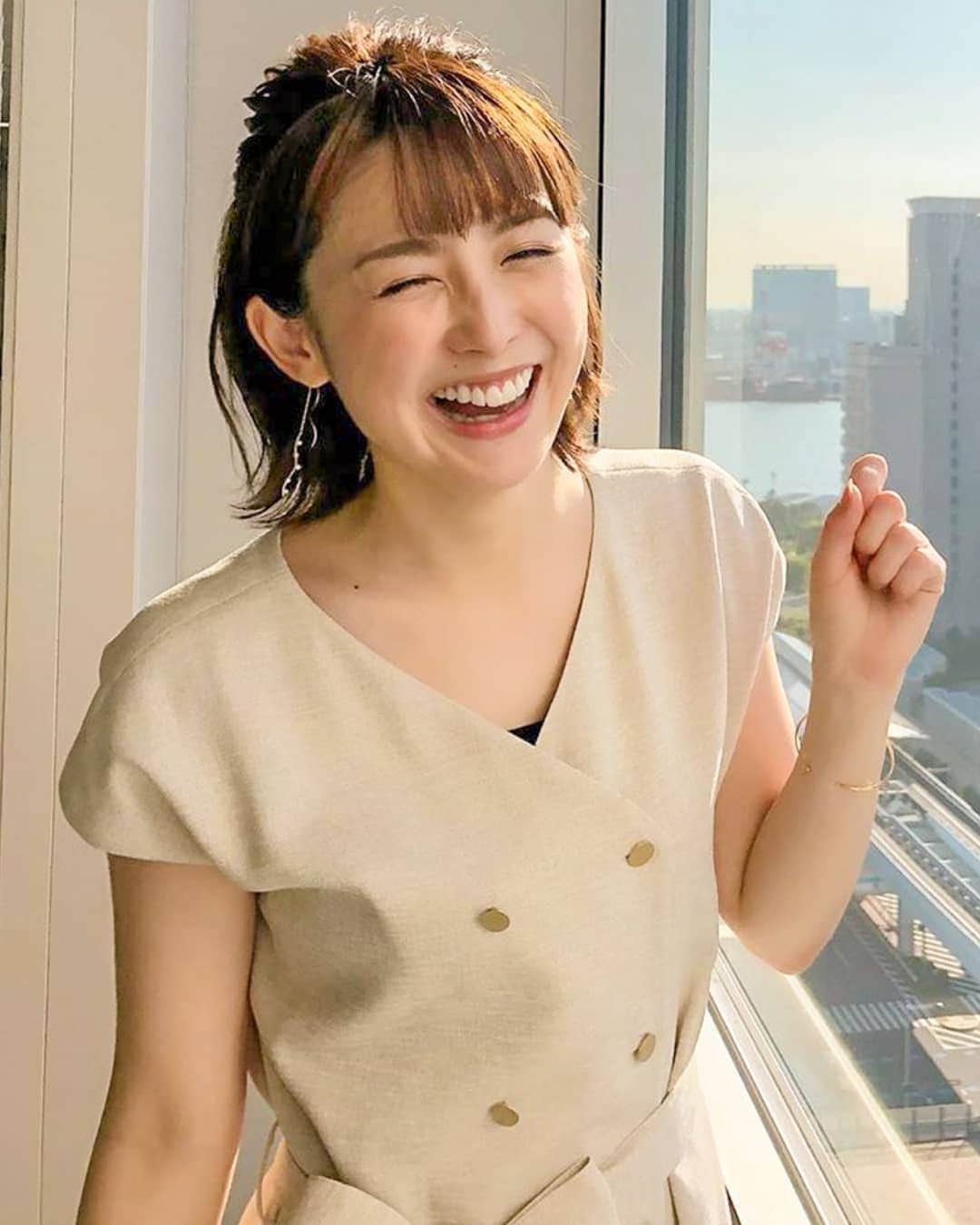 女子アナ　脇 