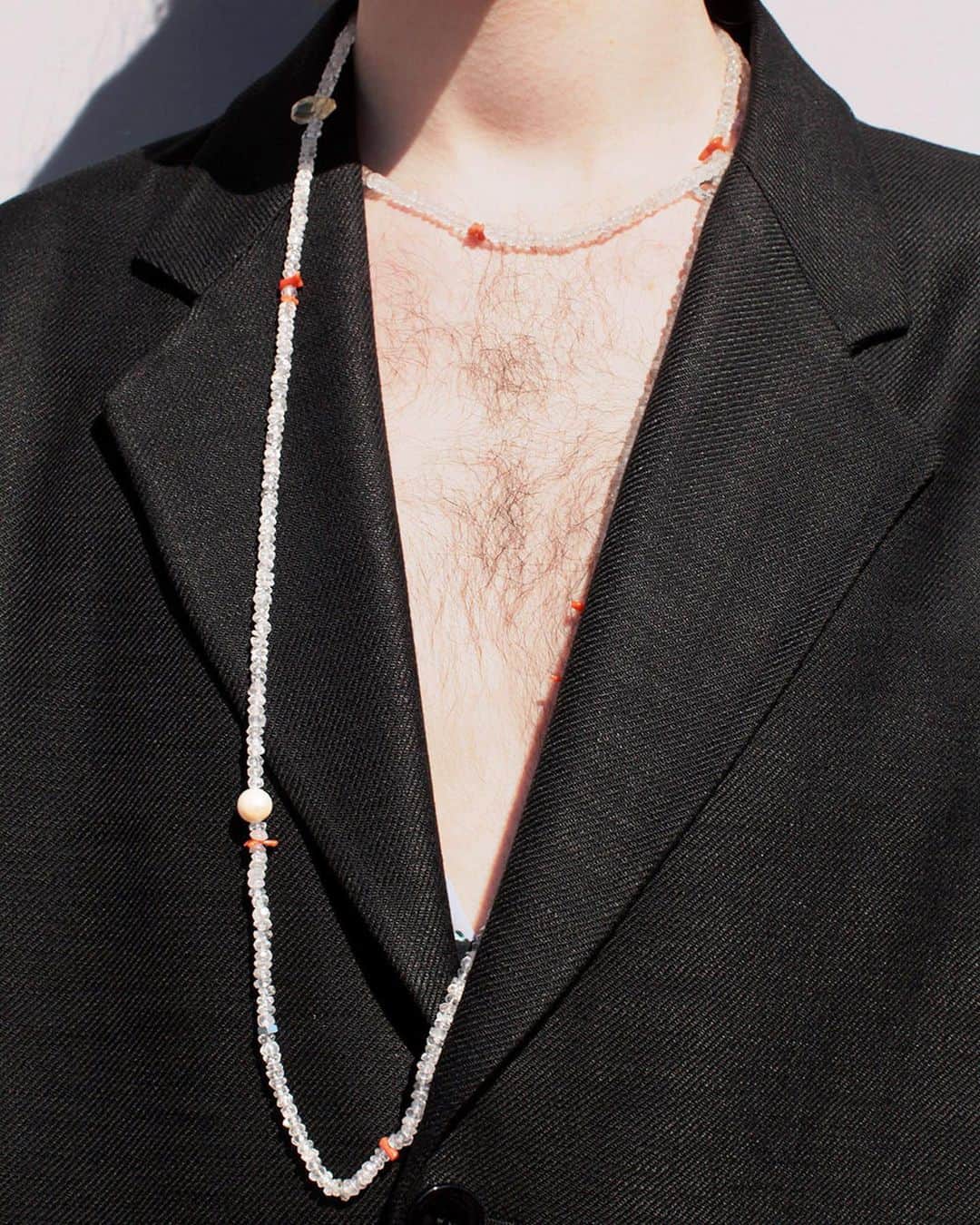ホープさんのインスタグラム写真 - (ホープInstagram)「Bling bling! Exclusive jewelry line by @fridabard dropping tomorrow!  At 18.00 CET we will release a very limited, yet affordable line of jewelry designed and handmade by our very own Creative Director Frida Bard here on our Instagram account. For as long as Frida can remember she’s been fascinated by gemstones and pearls. So to keep her restless fingers busy she started making necklaces. Used in the presentation held during Copenhagen Fashion Week and in the lookbook!  Here wearing the one of a kind collection of pearls, amethyst, red coral and citrine are our favorite model @martinasaurus.⁠⠀ ⁠⠀ The jewelry will be for sale in our Instagram stories, one story per piece, and it’s going to be a first come first served affair, meaning; the first person to comment on the story gets the piece. All profits will go to support @regnbagsfonden. ⁠⠀ Tune in tomorrow at 18.00! ⁠⠀ ⁠⠀ #hopesthlm #fridabard #jewelry⁠⠀」6月9日 0時39分 - hopestockholm