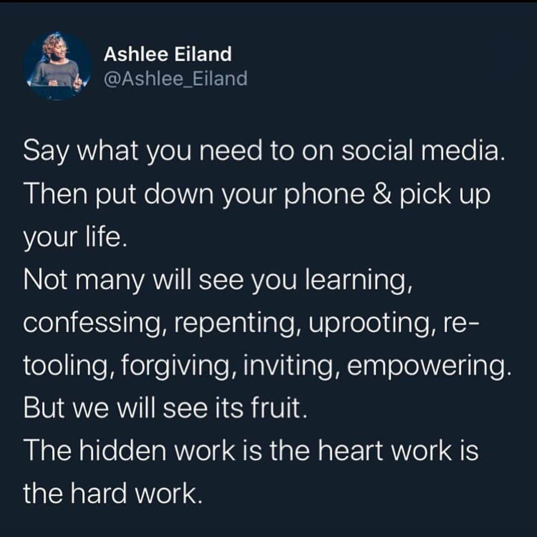 N I C O L E.さんのインスタグラム写真 - (N I C O L E.Instagram)「The last line got me. As we start back to “normal” posting know I’m still here. Still learning. Still dedicated. To make my stand crystal clear in case it wasn’t — I stand with the black community, against racial injustices and dismantling the system. If this past week has showed us anything it’s that together we can. #blacklivesmatter ✊🏿✊🏾✊🏽✊🏼✊🏻」6月9日 0時44分 - nicoleguerriero