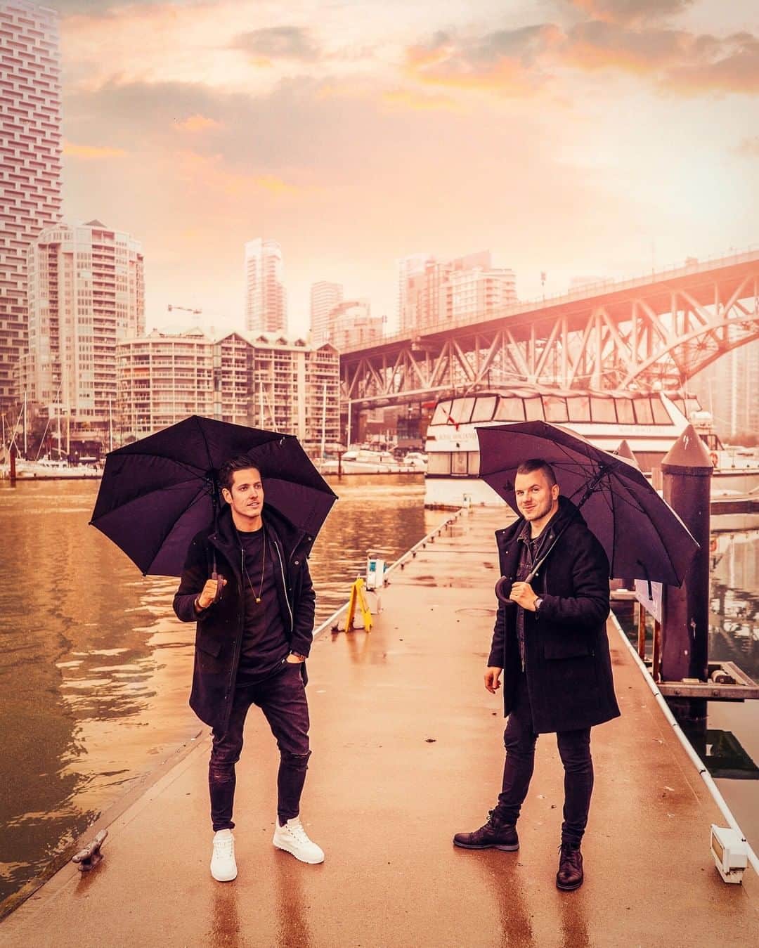 SICK INDIVIDUALSのインスタグラム：「After rain comes sunshine ! ☀️」