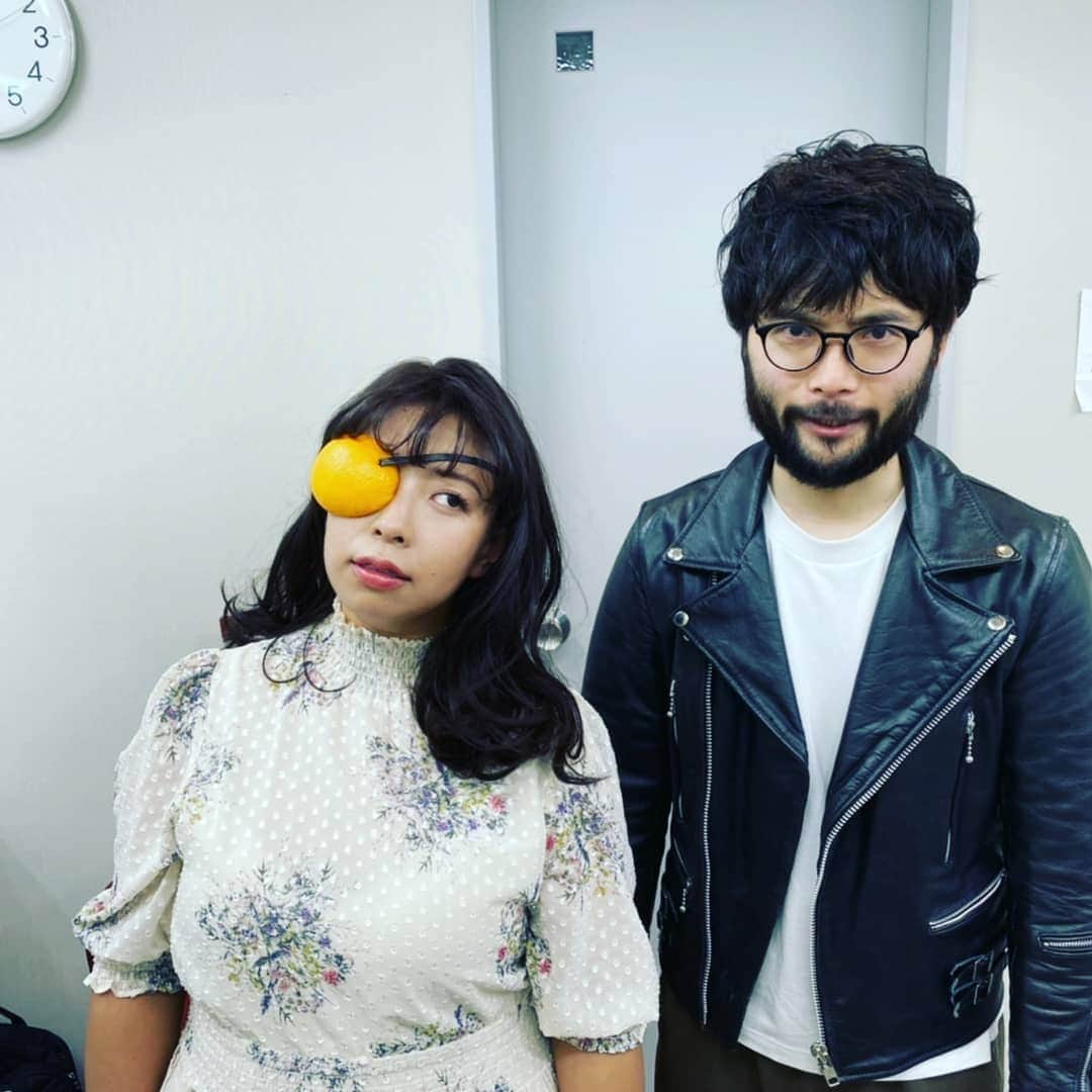 駆け抜けて軽トラさんのインスタグラム写真 - (駆け抜けて軽トラInstagram)「本日発売FLASHにて、ドラマ「M」についてコンビ語ってます！ 餅田、田中みな実さんモノマネしてます！ 小野島、三浦翔平さんやってます！すみません！ご覧下さい！  #m愛すべき人がいて 　#田中みな実　#三浦翔平」6月9日 14時31分 - kakenuketekeitora