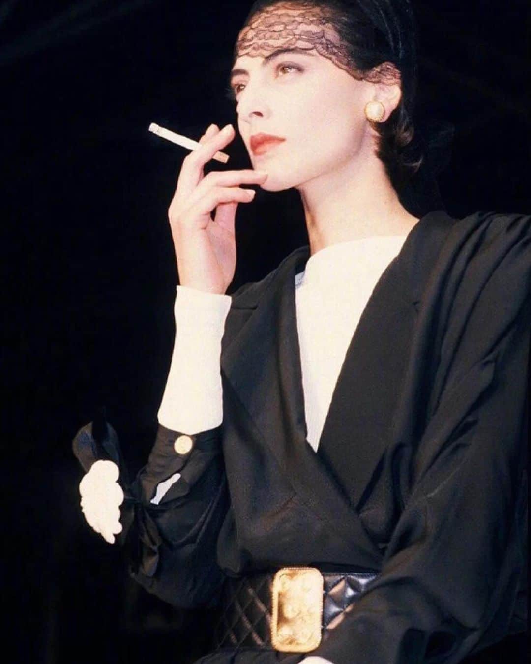Abby Chenのインスタグラム：「1980s Inès de la Fressange 上世紀法國知名度最高名模 Chanel歷史上第一位專屬模特🌹  她真的真的太美了 集於一身的各種氣質魅力樣貌🥺🤍 #純屬美感分享#我們不一定要懂但一定要有審美能力」