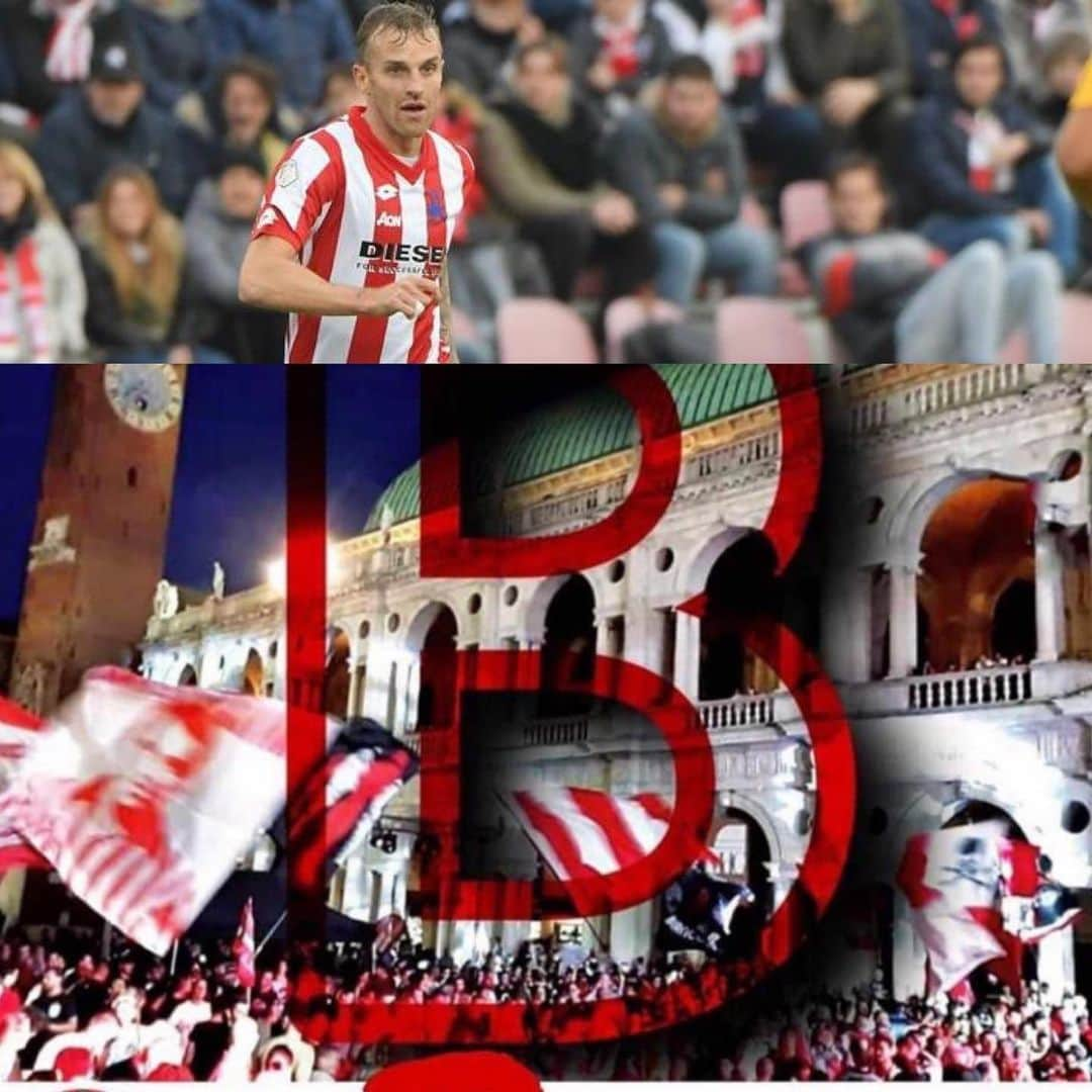 ルカ・リゴーニのインスタグラム：「Oggi ho raggiunto uno dei più grandi traguardi della mia carriera da calciatore , da vicentino e da tifoso del @lrvicenza mi sento completamente orgoglioso per aver raggiunto questo importante obbiettivo insieme ai miei amici e compagni di viaggio ! 🅱️ @matteopcbm  @mirkoalbertazzi  @davidebianchi96  @brusca389  @bizzach  @danielcappelletti23  @nicolapasini  @matteolivio11  @lucabarlo  @nalo90  @jarivandeputte  @giacomellistefano  @albe_tronco97  @zarpellaus  @loriszonta  @simone_pontisso_27  @armarachid  @aleco2802  @simoguerra_17」