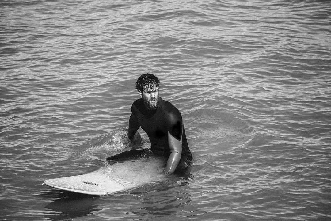 ダニエル・ノリスさんのインスタグラム写真 - (ダニエル・ノリスInstagram)「We all need a wave. #worldoceansday」6月9日 6時41分 - danielnorris18