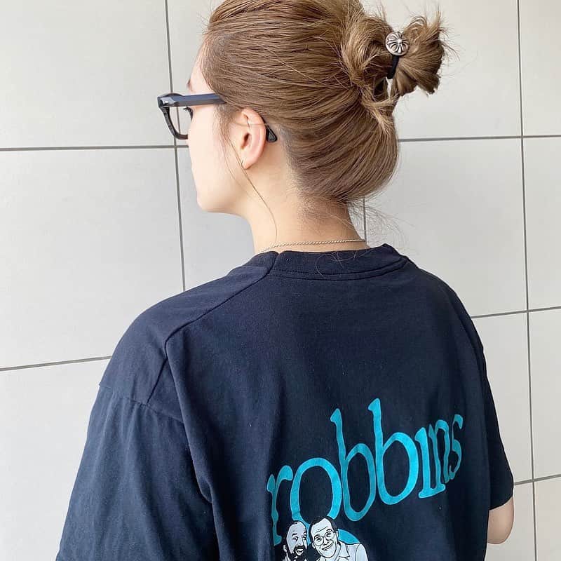 のインスタグラム：「お団子したくて伸ばしてたけど...切る！✂︎」