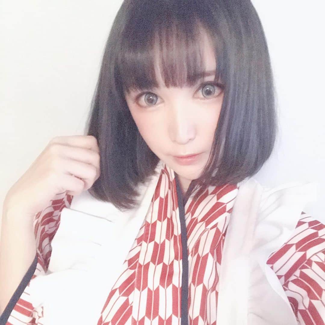 のインスタグラム：「最近やたら早起きしてしまうぅ。おはよ。」