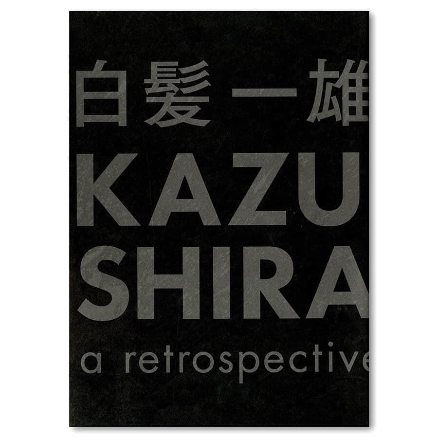 銀座 蔦屋書店さんのインスタグラム写真 - (銀座 蔦屋書店Instagram)「【白髪一雄 KAZUO SHIRAGA: a retrospective】﻿ 戦後日本の前衛芸術を牽引した具体美術協会の中心メンバーだった、画家・白髪一雄。﻿ 東京で初開催された本格的な個展の公式展覧会図録がついに入荷いたしました！﻿ ﻿ 床に広げた支持体に足で直接描く「フット・ペインティング」という方法は、従来は制作の手段にすぎなかった身体運動（アクション／パフォーマンス）をまさに画面の主役へと押し上げるものでした。﻿ ﻿ 本書は、アーカイブフォトや未紹介ドローイング、作品部分拡大図などを含む豊富な図版構成で、カラー208点、モノクロ45点の作品が収録されています。﻿ ﻿ ﻿ #白髪一雄 #東京オペラシティアートギャラリー #東京オペラシティ #kazuoshiraga #tokyooperacityartgallery #前衛芸術 #具体美術協会 #抽象画 #展覧会図録 #銀座 #蔦屋書店 #ginza #銀座蔦屋書店 #ginzatsutayabooks」6月9日 9時55分 - ginza_tsutayabooks