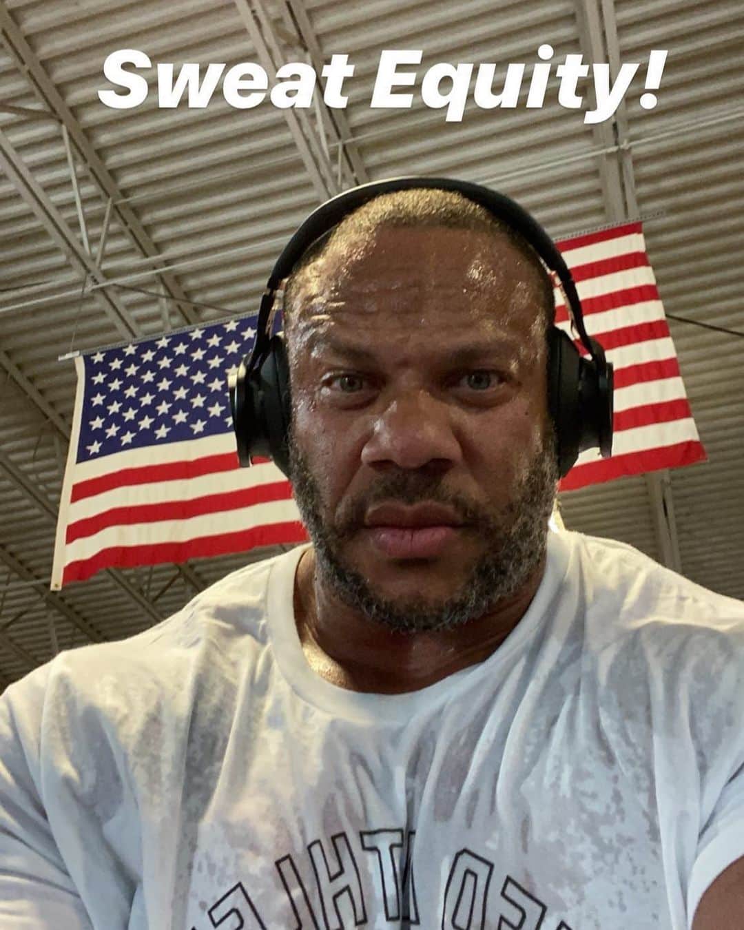 Phil Heathのインスタグラム：「@gifted_athletics  #SweatEquity =2 Scoops of my @philheathlabs Dream Killer💪🏽White GA Training Camp shirt is soaked-Mission Accomplished! 😅」