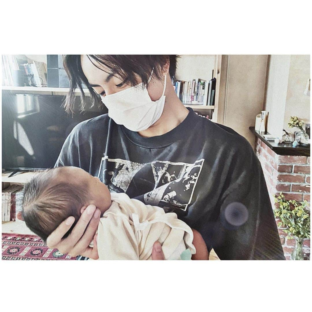 白濱亜嵐さんのインスタグラム写真 - (白濱亜嵐Instagram)「Hello my niece🤍」6月9日 10時14分 - alan_shirahama_official