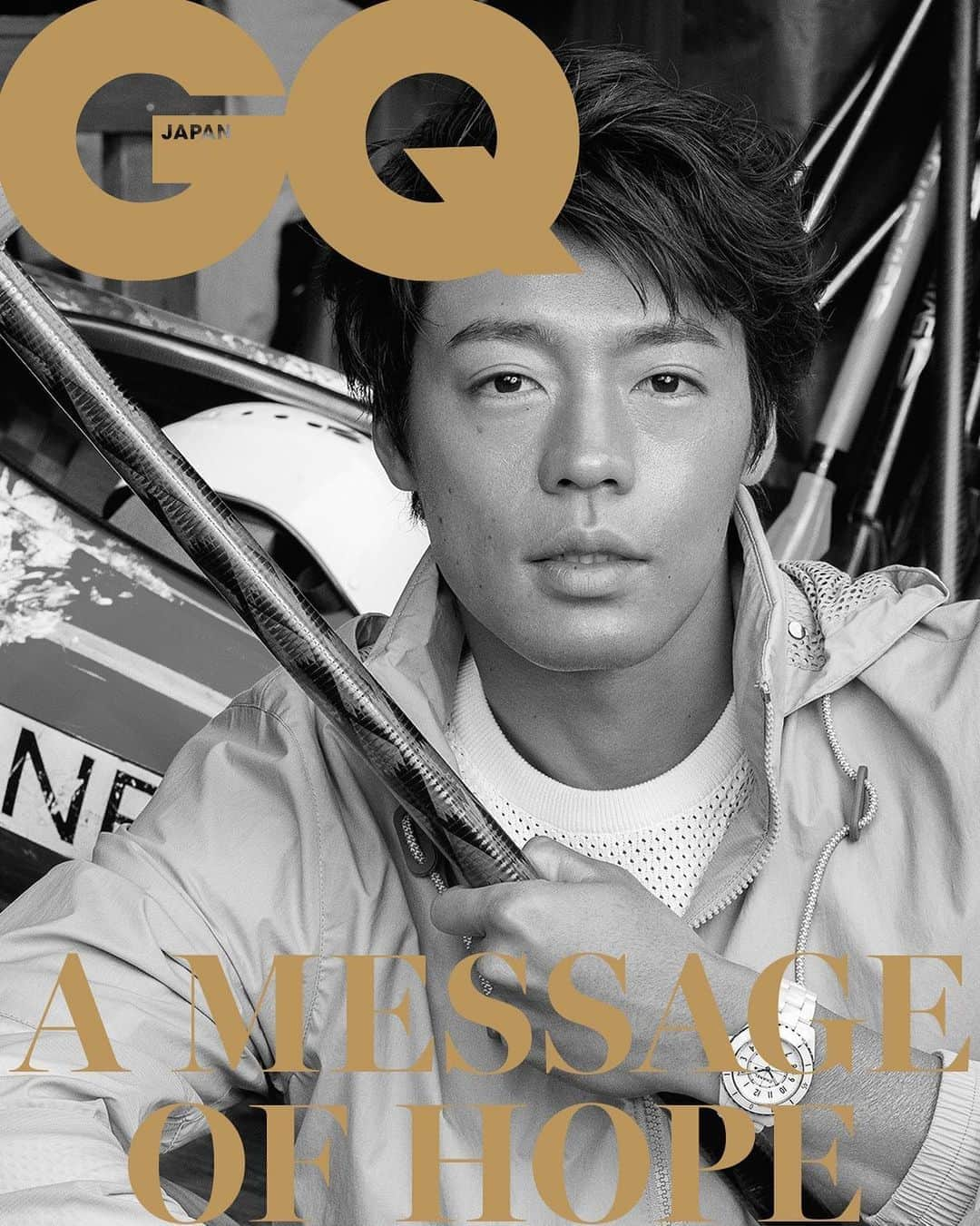 GQ JAPANさんのインスタグラム写真 - (GQ JAPANInstagram)「【A MESSAGE OF HOPE（連載：希望へ、伝言）】 Vol.49 羽根田卓也──心を強く持ちましょう﻿ ﻿ あらゆる事態に対応できるように常に意識するして、目を配る。﻿ カヌー選手の羽根田卓也さんから いまを前向きに生きるためのメッセージ﻿ ﻿ 「五輪延期などを含め、日常にはあらゆる事態が起こる可能性があるのだということを改めて感じた。またそれに対応できるよう常に意識し、地に足をつけ目を配ることが肝要だということも。スポーツから離れて茶を点てたり、瞑想して自分と向き合うことをする時間が増えました。﻿ ﻿ 1人1人が心を強くもち、行動を律することによって平穏が近づくと思うので、みんなで一緒に頑張りましょう」﻿ ﻿ #gqjapan﻿ #私たちはどう生きるか﻿ #羽根田卓也﻿ #takuyahaneda」6月9日 10時28分 - gqjapan