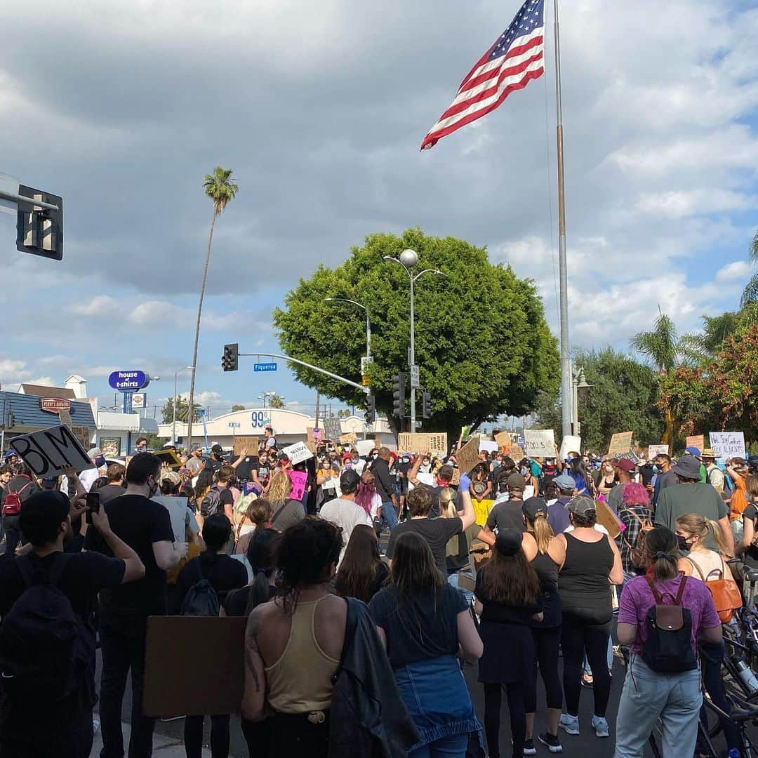 テイト・エリントンさんのインスタグラム写真 - (テイト・エリントンInstagram)「BLACK LIVES MATTER  Highland Park 06/06/20 5:13pm」6月9日 10時55分 - tateellington