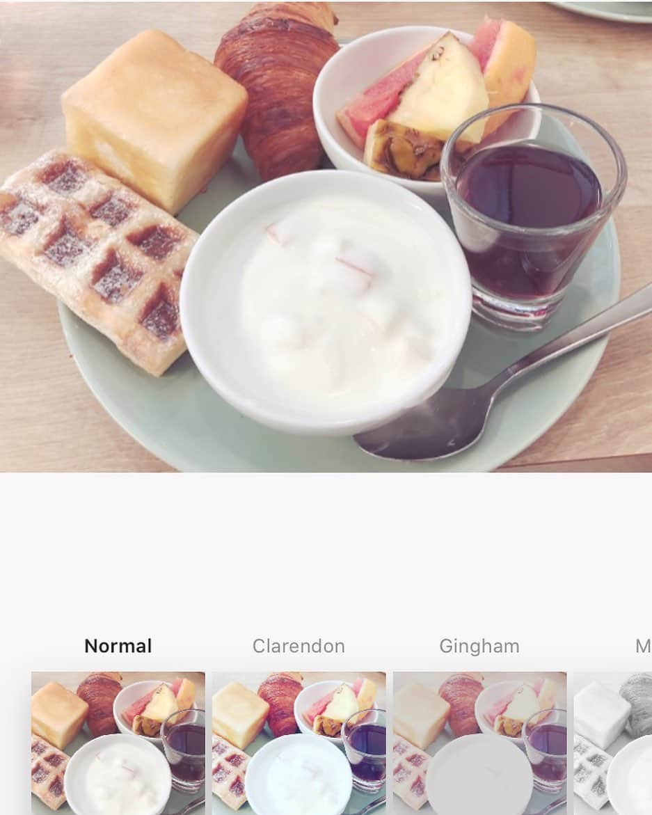 のインスタグラム：「☀️ いつかの朝食🐰 #gm #haveaniceday  #archive」