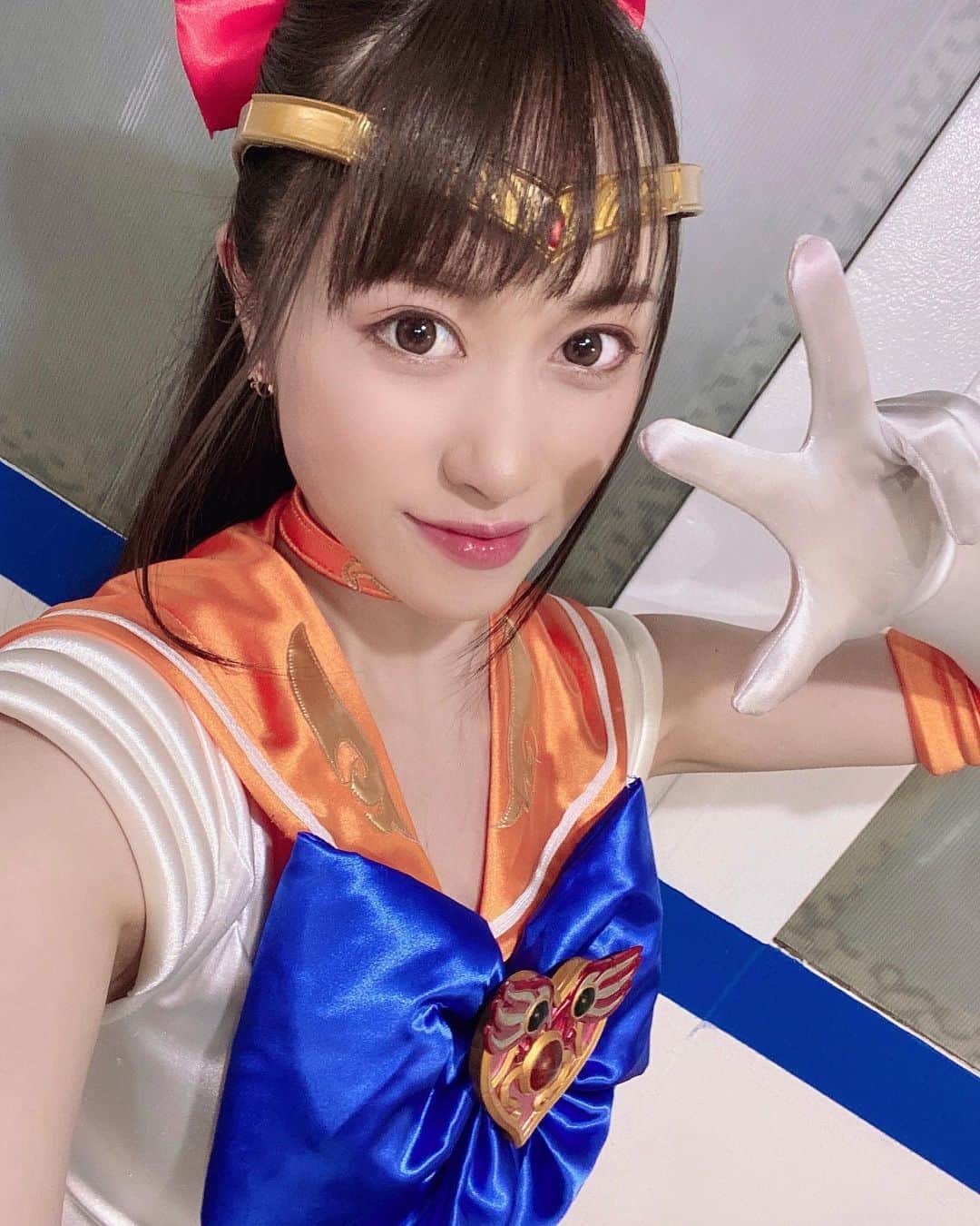 のインスタグラム：「✿﻿ ﻿ セーラーウェヌス🧡﻿ ﻿ 意図してなかったけど﻿ GIGAさん3連チャン投稿だね 笑﻿ ﻿ #クルーズグループ #av女優 #AV﻿ #セクシー女優 #桐山結羽 ﻿ #GIGA」