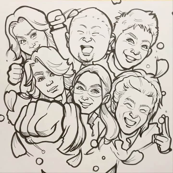 似顔絵★𝗚𝗢𝗥𝗜𝗞𝗜𝗡𝗚のインスタグラム：「. . . 昨日の 練習似顔絵は❗️ 最近再放送中の、 ごくせん、メインメンバー❤️ . . . 久しぶりに見ると、 かっこいい❣️ってより、 かわいーーーーー💕キューンw とゆー感情に変わってる😭🙏💕www  仲間由紀恵さんも とっても可愛いーーーー❤️ . . はん😭松潤が1番いまいちだった😭w . . . . . . ❌❌現在は、予約受付終了してます❌❌ 。 . . .  2020年度ご予約のお客✨ 現在15番までの方へ案内中です🌟✨💕 DMの確認いただきgmailへ返信宜しくお願い致します🙇‍♀️🌟✨✨ . . . .  次回の予約応募は、2020年のご予約分を書き終える予定の 来年春から夏頃の、、、予定です。 ※あくまでも予定なので前後します🙇‍♀️ . . . .  オーダー再開の際には 人数制限あるため必ず予約ができるわけではございません。 そのことも踏まえた上で 次回ご検討いただけると嬉しいです(^^) . . また、結婚式の使用を考えてくださる方も多いです✨  前々からお伝えしていますが、 基本的に予約順に対応しているため、 近々の納期を希望される方は、 対応できないこともあるので、 あらかじめご了承ください💦 . . . . . ※今回予約が取れた方へ※ . .  写真がまだ用意できてない、入金が遅れそうなど、状況により、順番が前後することもございます‼️ あらかじめご了承ください。 。 . . . また、芸能人、キャラクターのオーダー、パロディ風オーダーはお断りしています。  芸能人については、ご本人様に直接プレゼントなどはOKです。 . . . . . . 💰料金表は過去投稿記事みてね❤💰 . . . . . ➡️ハッシュタグ⇨ goriking117料金表2019⬅️ . . ✨✨✨✨✨✨✨✨✨✨✨✨✨✨✨✨ @by.goriking のアカウントでは、 過去書かせて頂いたお客様方からの、 似顔絵のその後のお写真をいただき、 投稿しております^ - ^❤️❤️ 玄関に飾ってある似顔絵、 渡した瞬間のお写真、 ご本人とのお写真などなど💕 いろんな場面でのお写真お待ちしております^ - ^✨⭐️ . . . .  #似顔絵#pencildrawing#drawing#pencil#illust#painting#art#artwork#絵描きさんと繋がりたい#似顔絵師#gorikingの似顔絵屋さん#ごくせん#仲間由紀恵#松本潤#成宮寛貴#小栗旬#脇知弘#石垣佑磨#ヤンキー#不良#学園ドラマ#青春#俳優#懐かしいドラマ#ドラマ#comicart#anime#animeart#comicartist#animejapa」