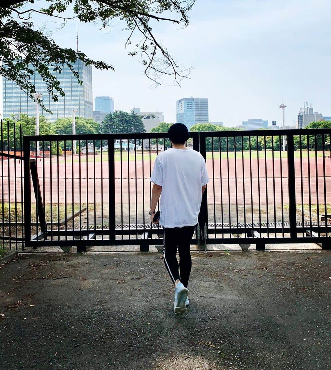 加藤慶祐さんのインスタグラム写真 - (加藤慶祐Instagram)「#代々木#代々木公園#運動場#starlean#スターリアン#baby#ベイビー#tシャツ#hermes#nike#ootd#ビジネス#経営#アパレル#ブランド#東京#渋谷#美容#脱毛サロン#fc募集中#人材派遣#資産運用#仮面ライダー#仮面ライダーイクサ#撮影#モデル」6月9日 22時59分 - katokeisuke_official