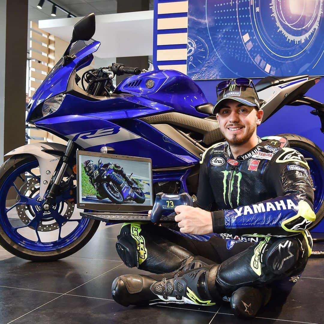 YamahaMotoGPさんのインスタグラム写真 - (YamahaMotoGPInstagram)「A ride fit for a @motogpesport star ⭐ . @73trast has collected his official prize for 2nd place in the 2019 MotoGP eSport Championship, a brand-new YZF-R3 provided by @yamahamotoreu 😍 If this doesn’t rev his heart for the 2020 season, we don’t know what will ✊🤩 . . #MonsterYamaha | #MotoGPeSport | #Yamaha | #YamahaRacing | #RevsYourHeart | #YamahaItalia | #StaySafe | #DoYourPart | @yamahamotorit」6月9日 22時59分 - yamahamotogp