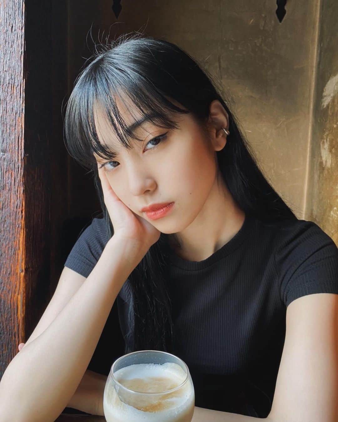 北澤舞悠（まゆちる）のインスタグラム：「#DiorForever #diorstandswithyou  @diormakeup @dior  #ディオールスキンフォーエヴァー  ディオールスキンフォーエヴァークッション1N使ってみました❣️ ルミナスマットな質感だけど スキンケア効果があって長時間付けてても潤い続いてた🧖🏻‍♀️凄い」