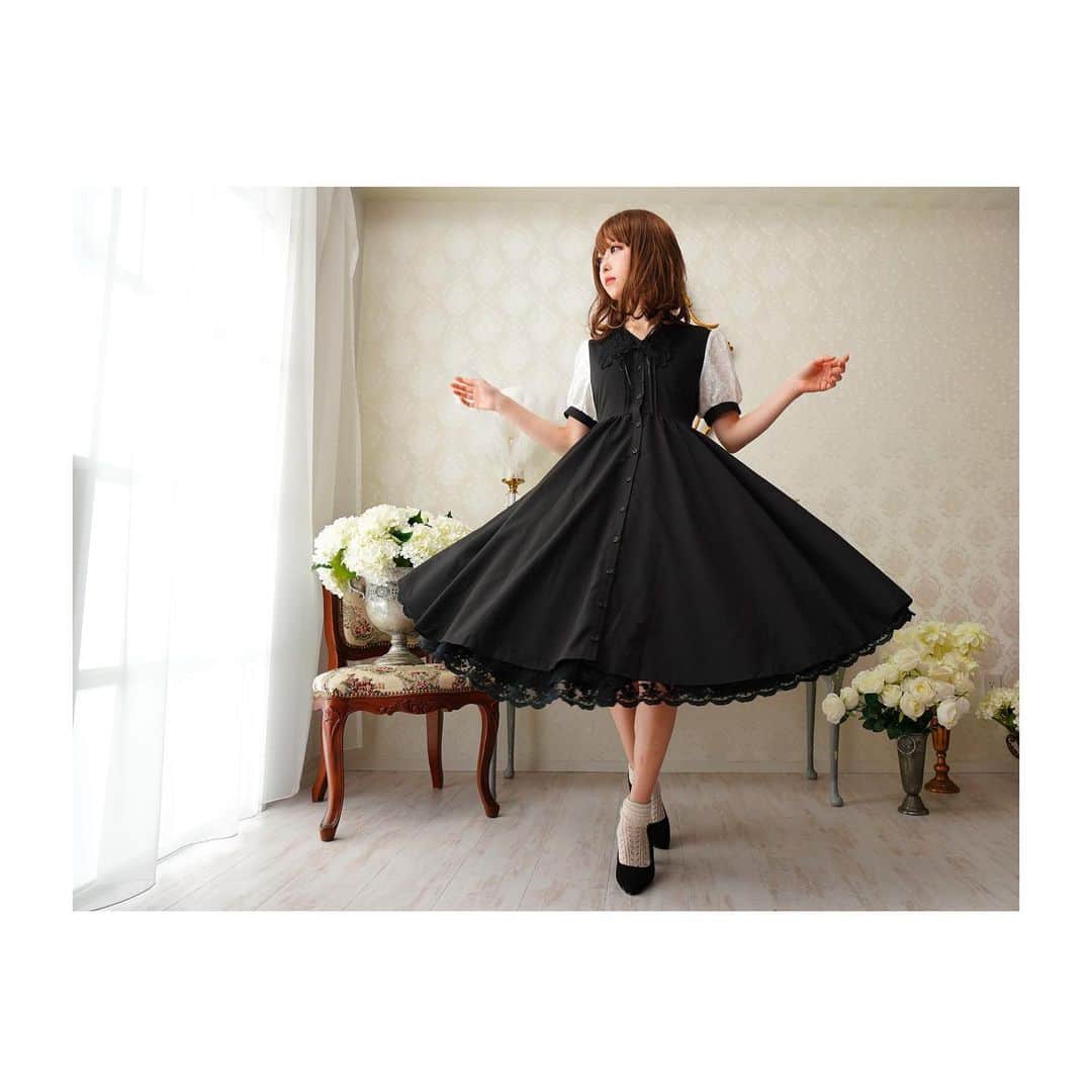 ワンピース専門店 Favoriteさんのインスタグラム写真 - (ワンピース専門店 FavoriteInstagram)「可憐なお嬢様ナチュラルワンピース http://favorite-one.co.jp/ffai063black ✳︎✳︎✳︎✳︎✳︎✳︎✳︎✳︎✳︎✳︎✳︎✳︎✳︎✳︎✳︎✳︎✳︎✳︎✳︎✳︎✳︎✳︎✳︎✳︎✳︎✳︎✳︎✳︎ #フレアワンピース #ロングワンピース #ワンピース #つけ襟 #レース襟 #black #favorite #フェイバリット #ワンピース専門店 #サブカル #Favoriteオリジナル #new #童話 #fasion #japanesegirl #ポートレート #可愛い #個性的 #ドール #お嬢様 #ミディアム丈 #onepice #大人ワンピース」6月9日 16時00分 - favorite_onepi