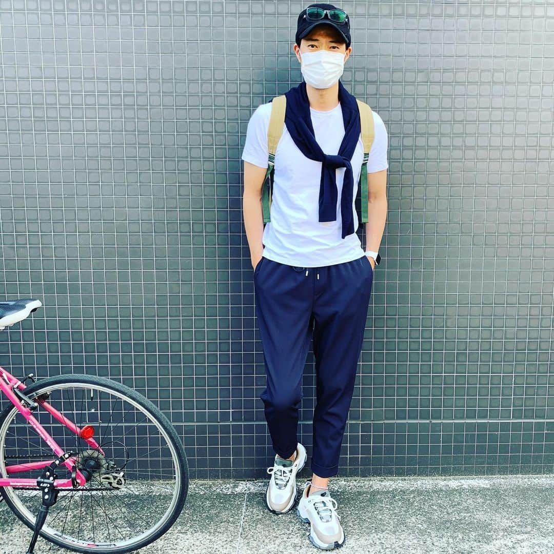 前川泰之さんのインスタグラム写真 - (前川泰之Instagram)「今日の自転車スタイル。 とか言っていつもだいたいこんな感じだけどね😓  #自転車」6月9日 17時14分 - maekawa_yasuyuki_official