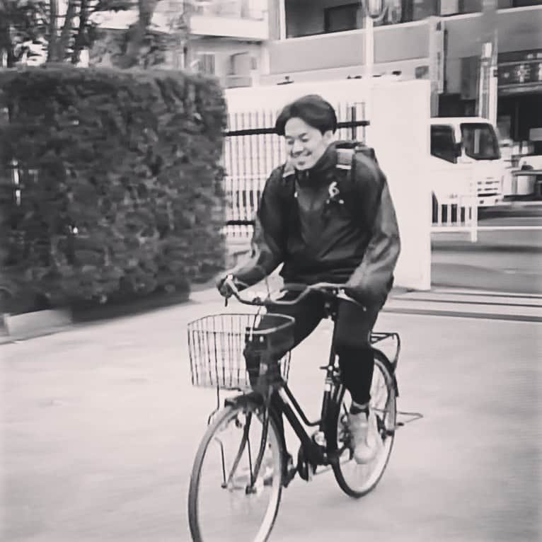 篠山竜青のインスタグラム：「#自転車」