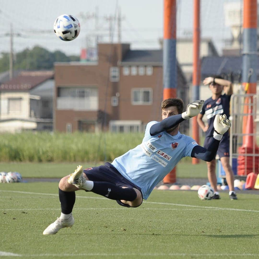 大宮アルディージャさんのインスタグラム写真 - (大宮アルディージャInstagram)「本日は二部練習⚽️🔥💪🏻 とても暑い中でのトレーニングでした☀️💦 #大宮アルディージャ #ardija #Jリーグ #WINWIN #11侃志 #18イッペイ #22翁長 #14貴司 #39嶋田 #26幹敏 #5俊輝 #36吉永 #40クリャイッチ」6月9日 18時20分 - omiya.ardija