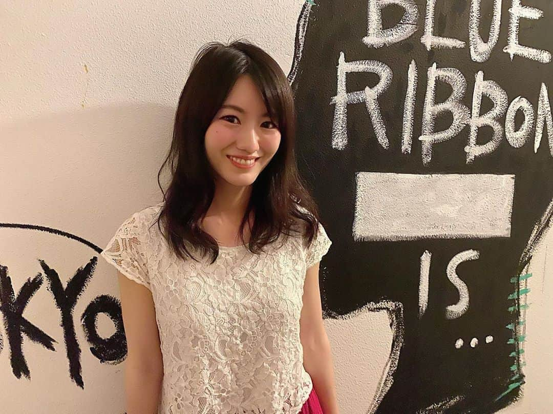 にゃんさんゴルフさんのインスタグラム写真 - (にゃんさんゴルフInstagram)「. BLUE RIBBON TOKYO @blue_ribbon_tokyo . . ジェニちゃん誕生日で3階貸切で みんなでBBQしたよ🍖🐶💞 . . わんさん達もいたよぉおー🐕 . . #ブルーリボントウキョウ#ブルーリボン#バーベキュー #お誕生日#はっぴーばーすでー#はぴば#貸切#たこ焼き #わんこ#わんさん#世田谷#淡島通り#東京#東京ランチ#hbd#lunch#happybirthday#jennifer#blueribbontokyo」6月9日 18時37分 - miiiii0228