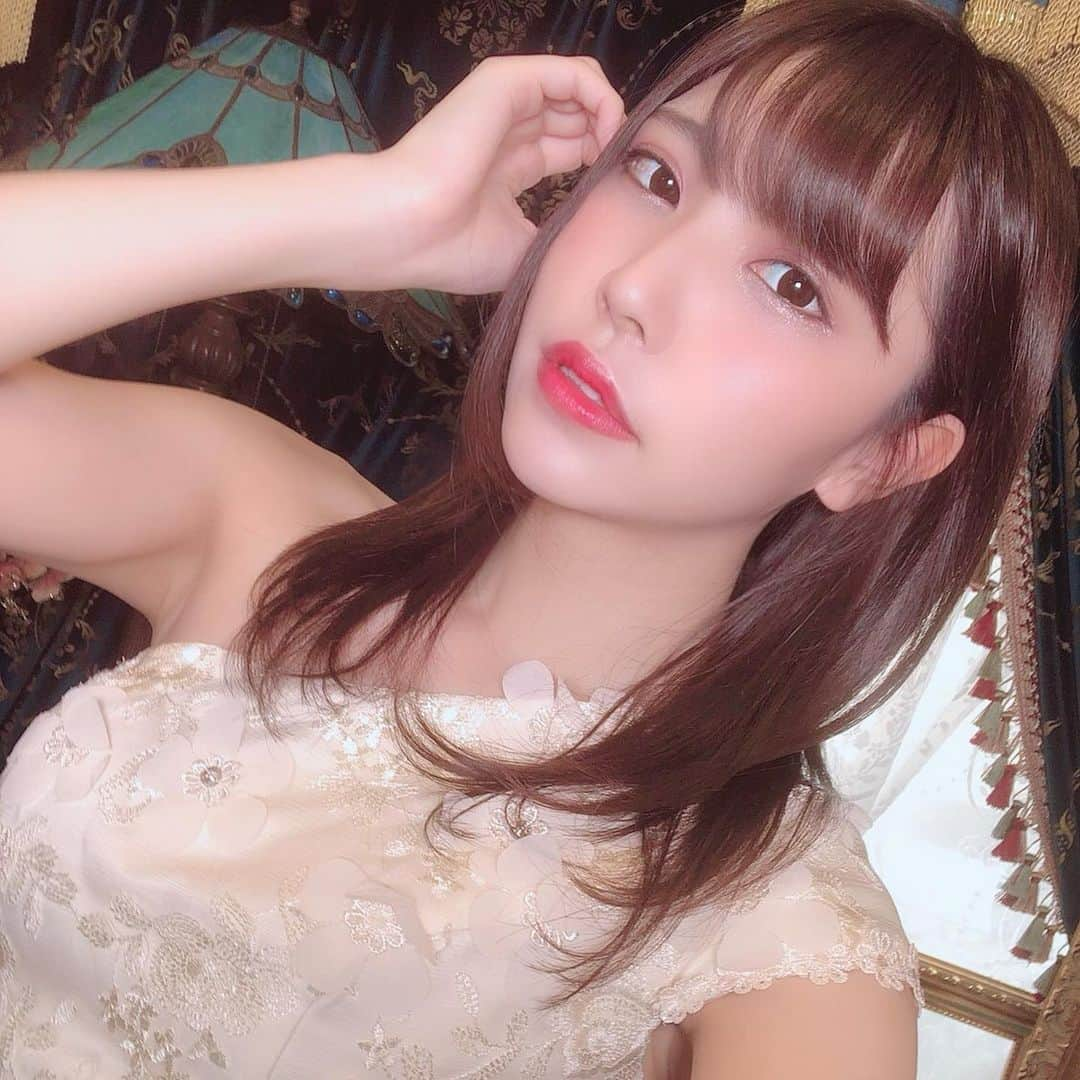 美和花樺さんのインスタグラム写真 - (美和花樺Instagram)「. . 顔の横の髪の毛かけてるのとかけてないの、みんなはどっちがすき？(｡･ω･｡) . . #instalike #instaphoto #instagood  #idol #美和花樺 #miwaharuka」6月9日 18時43分 - hurhurchan