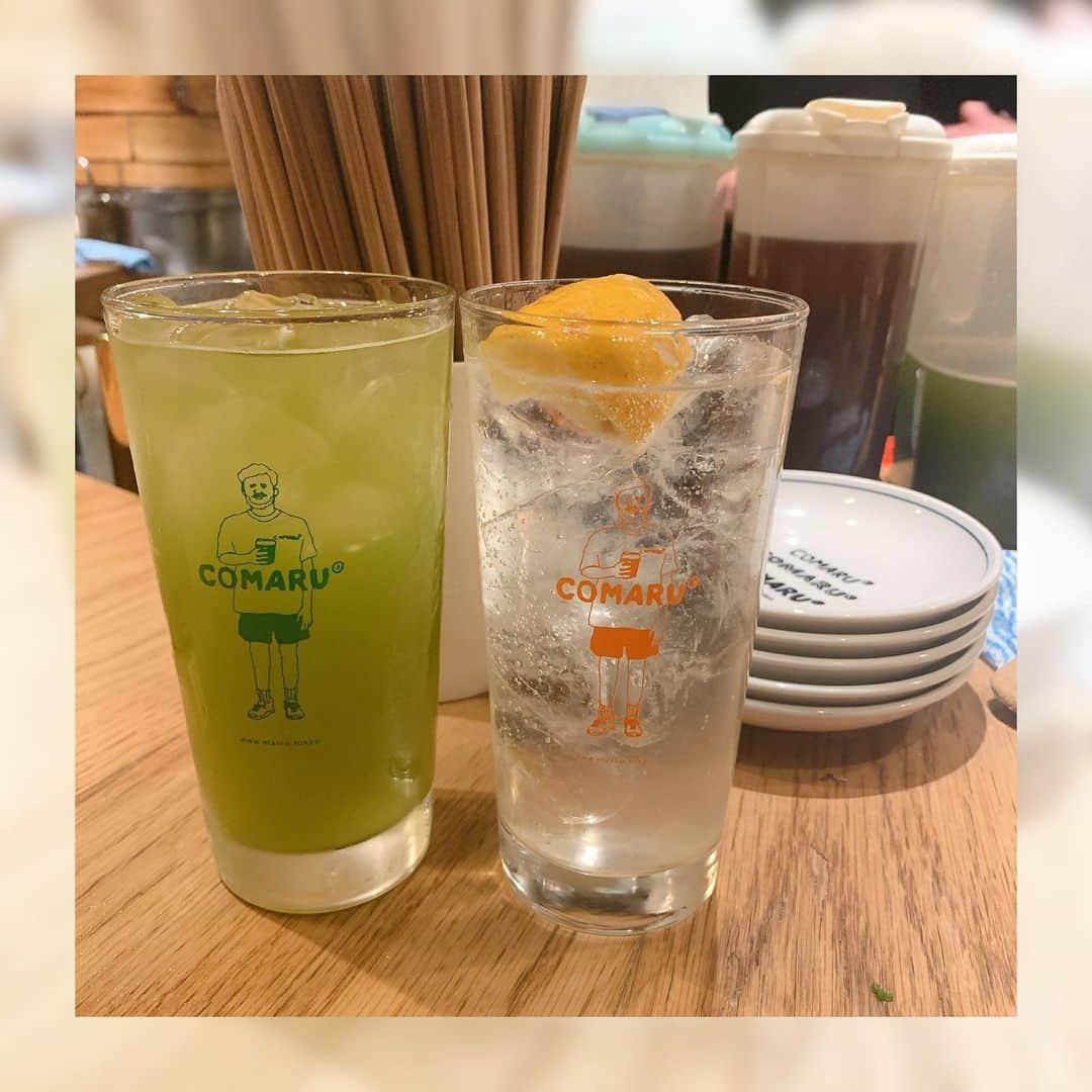 のインスタグラム：「#comaru ﻿ ﻿ 三軒茶屋のおしゃれ居酒屋♡﻿ 立ち飲み居酒屋で、注文はキャッシュオンという、 最近では珍しいスタイル✨﻿ ﻿ 2軒目でサクッと飲みに行くにちょうどいい居酒屋なんだけど、 とっても人気なので振られることも度々… タイミング良く入れた時はついつい長居しちゃいます🍶﻿ ﻿ コーヒー焼酎が特に美味しかったし、 お店にいるお客さんみんな頼んでました☕️﻿ ﻿ いつも三茶グルメを載せるとcomaruさんと系列のお店の方から コメントを頂けるのがとっても嬉しい🙃﻿ ﻿ また伺います✨」