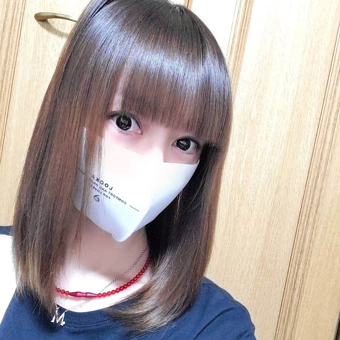 酒井美佳さんのインスタグラム写真 - (酒井美佳Instagram)「前髪きりました✂️🙃」6月9日 19時17分 - mika37mika
