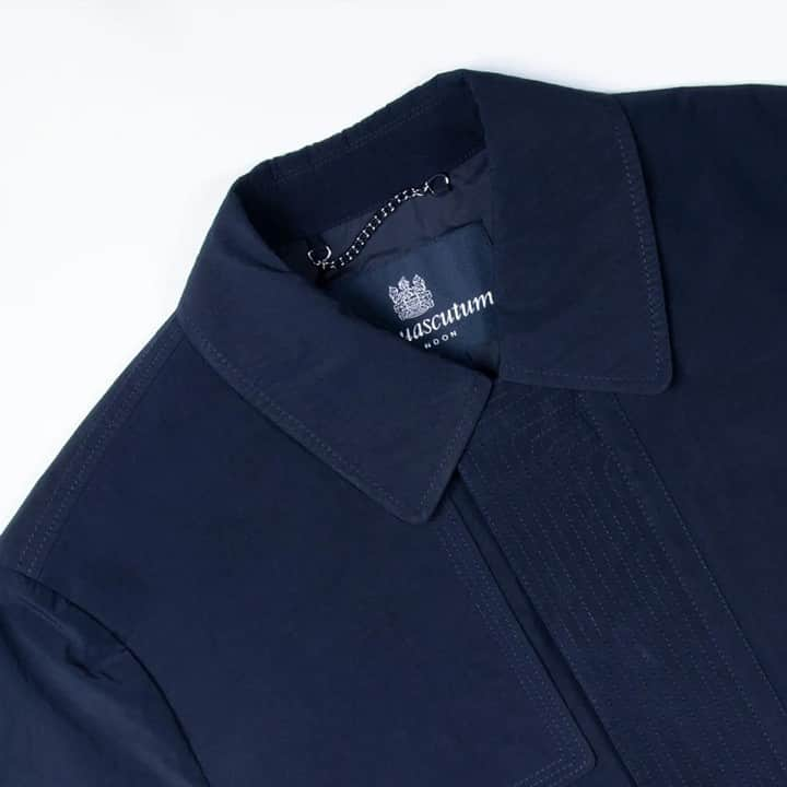 アクアスキュータムのインスタグラム：「This Father's Day, treat him to an expertly crafted luxury jacket from #Aquascutum. The Harrowgate Blouson is a decidedly smart-casual easy to wear jacket. Its concentric stitching details add real visual interest while its branded trims nod to our Aquascutum DNA.」