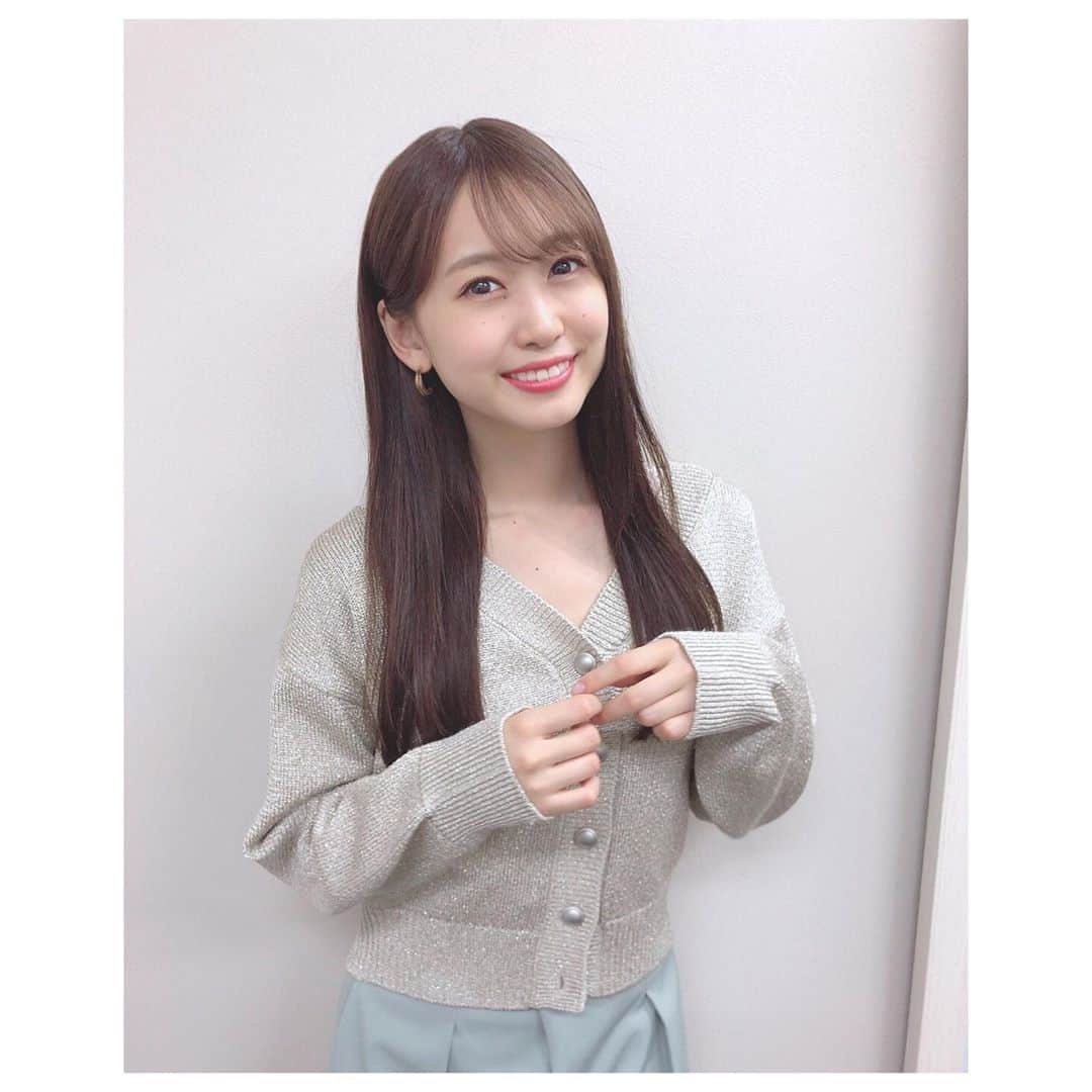 芹澤優さんのインスタグラム写真 - (芹澤優Instagram)「・ ・ お世話になっておりまする RISEL佐伯さんに カットとトリートメントとストレートかけてもらったよ💇‍♀️💕 ・ いつもありがとうございます！ ・ 実は7cmもカットしたの！ それでもこの長さ！ ほんと髪の毛伸びたぁ〜😇 ・ #好きな韓国アイドルちゃん　#みんなロングヘアなんだもの　#まだしばらくロング楽しむ　#初めて恋をした日に読む話 #最新刊読めたんだが　#やばいぜ　#私も先生という職業についてみたかった　#ずんこみたいに　#軌跡おこしたい　#🚘」6月9日 20時09分 - seriko_is_no.1