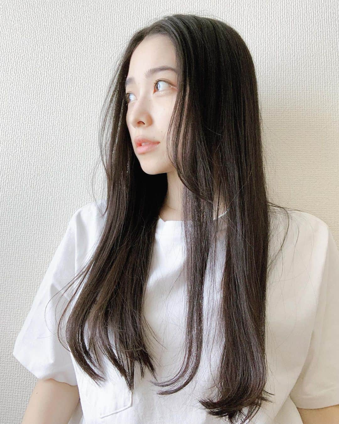 久保陽香さんのインスタグラム写真 - (久保陽香Instagram)「. . . 髪が生き返りました。 顔周りがすっきり〜  いつもありがとうございます🌷 @u22yan」6月9日 20時03分 - kubo_haru