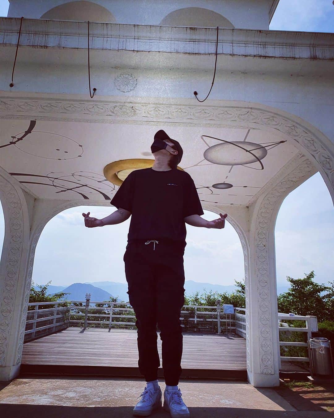 シン・ウォンホ（CROSS GENE）さんのインスタグラム写真 - (シン・ウォンホ（CROSS GENE）Instagram)「❤️」6月9日 20時21分 - cg__shinwonho