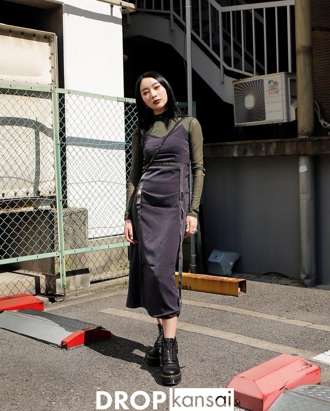Droptokyoさんのインスタグラム写真 - (DroptokyoInstagram)「KANSAI STREET STYLES @drop_kansai  #streetstyle#droptokyo#kansai#osaka#japan#streetscene#streetfashion#streetwear#streetculture#fashion#関西#大阪#ストリートファッション#fashion#コーディネート#tokyofashion#japanfashion Photography: @abeasamidesu」6月9日 21時17分 - drop_tokyo