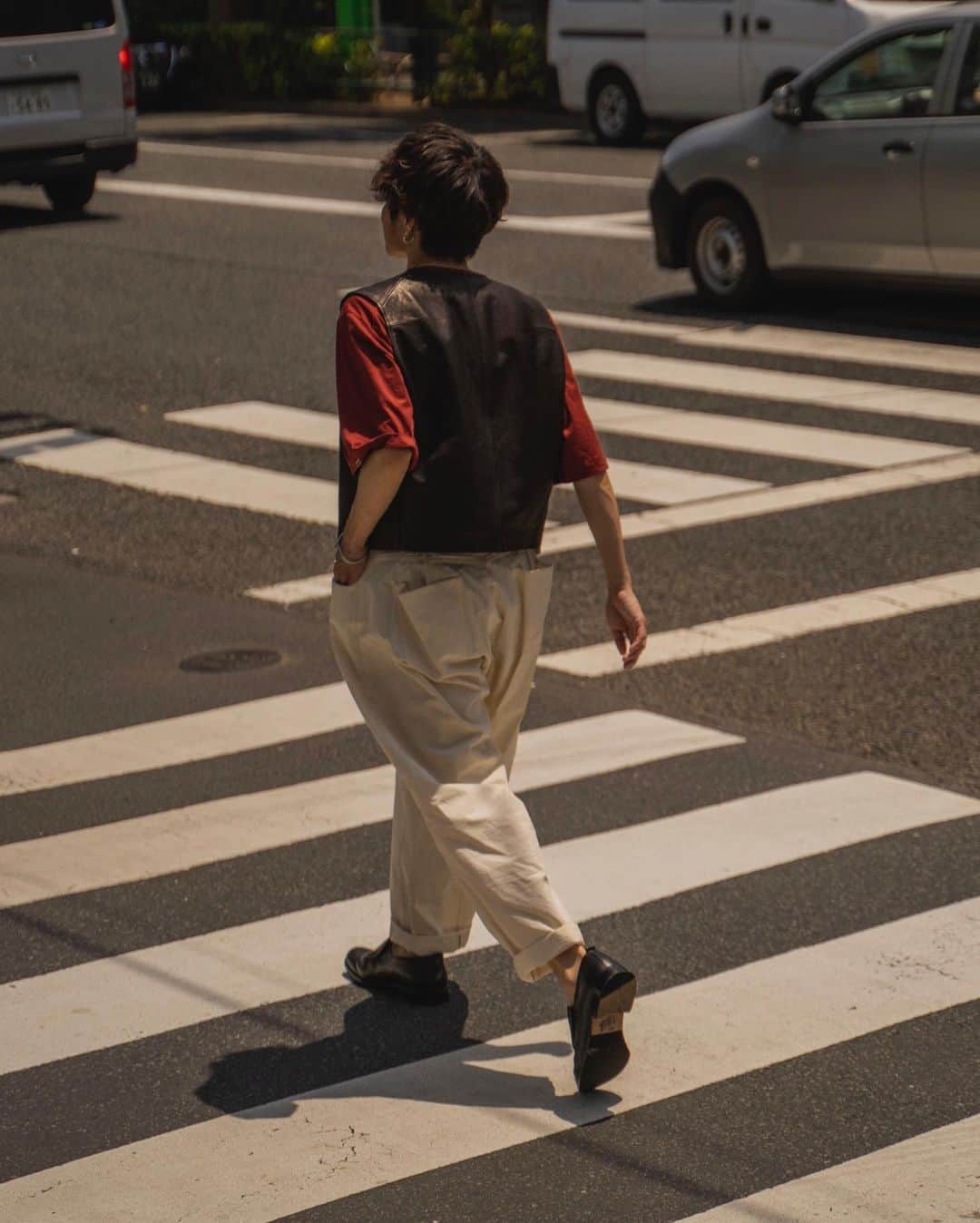 Ryoさんのインスタグラム写真 - (RyoInstagram)「ㅤㅤㅤㅤㅤㅤㅤㅤㅤㅤㅤㅤㅤ 今日のコーディネートです！ ホワイトのデニムは、この夏重宝してくれます☺️ 一つ持っておくといいかも🤔 ㅤㅤㅤㅤㅤㅤㅤㅤㅤㅤㅤㅤㅤ tee:#sunsea vest:#sunsea pants:#ssstein shoes:#sunsea」6月9日 22時03分 - ryo__takashima